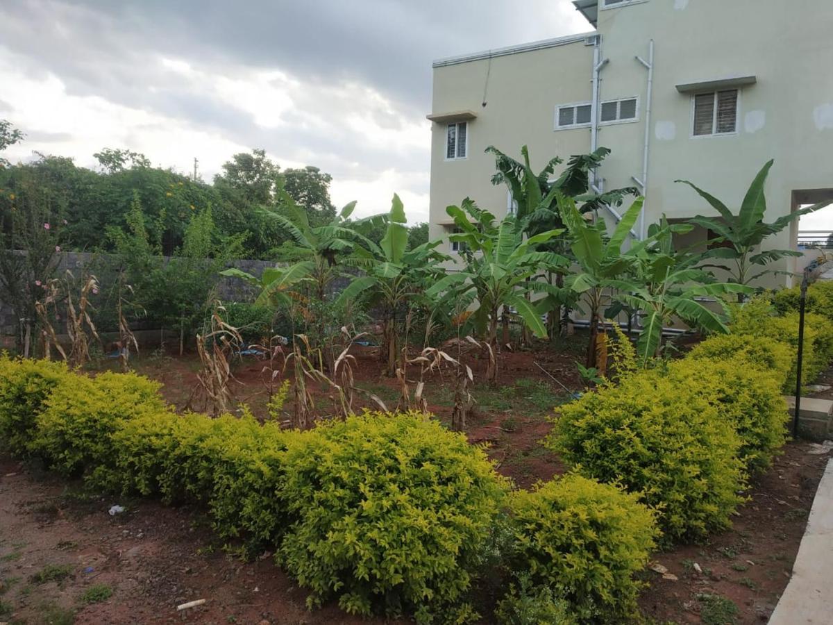 Thirumala Inn Yelagiri Buitenkant foto